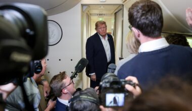 White House Blocks CNN From Covering Trump On Air Force One