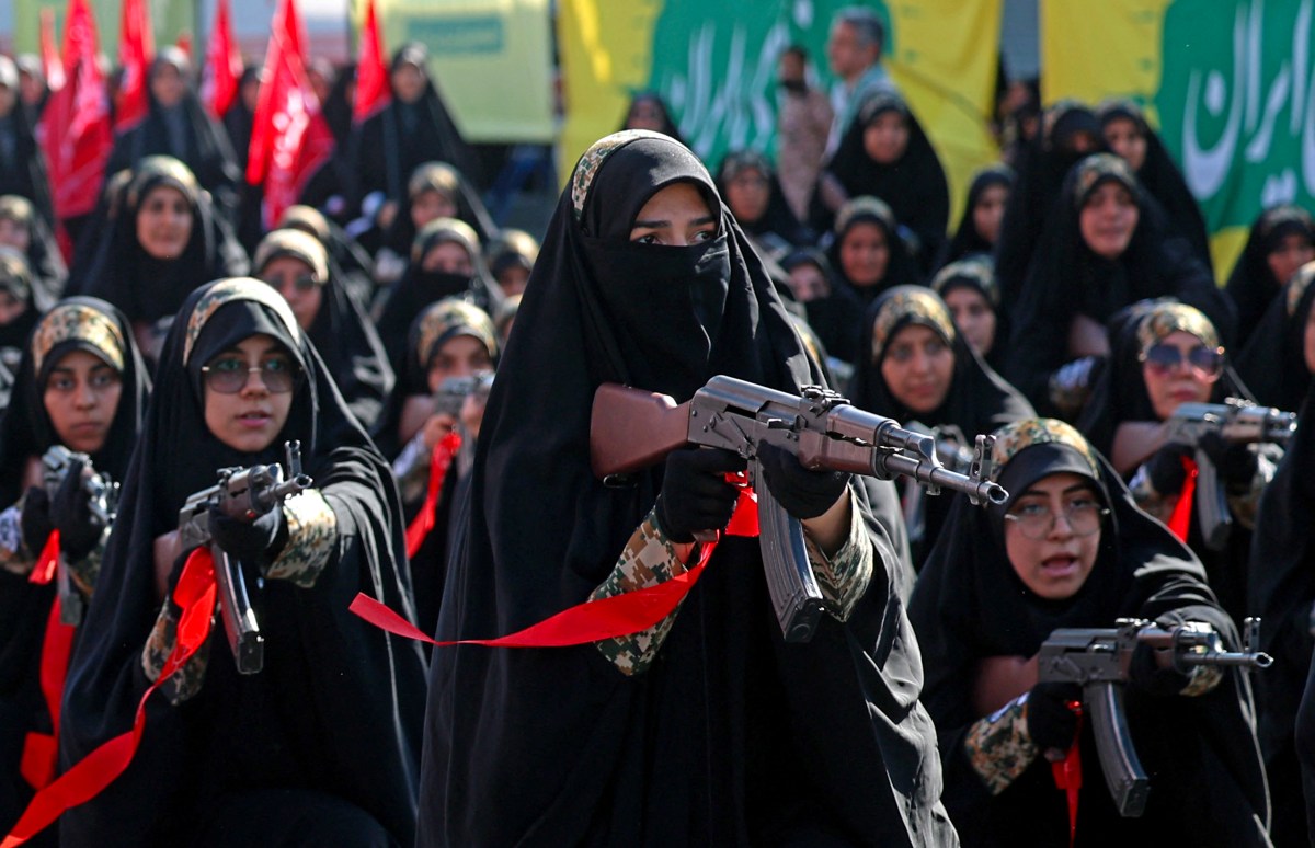 5 Signs Iran’s Defeat Is Finally Arriving