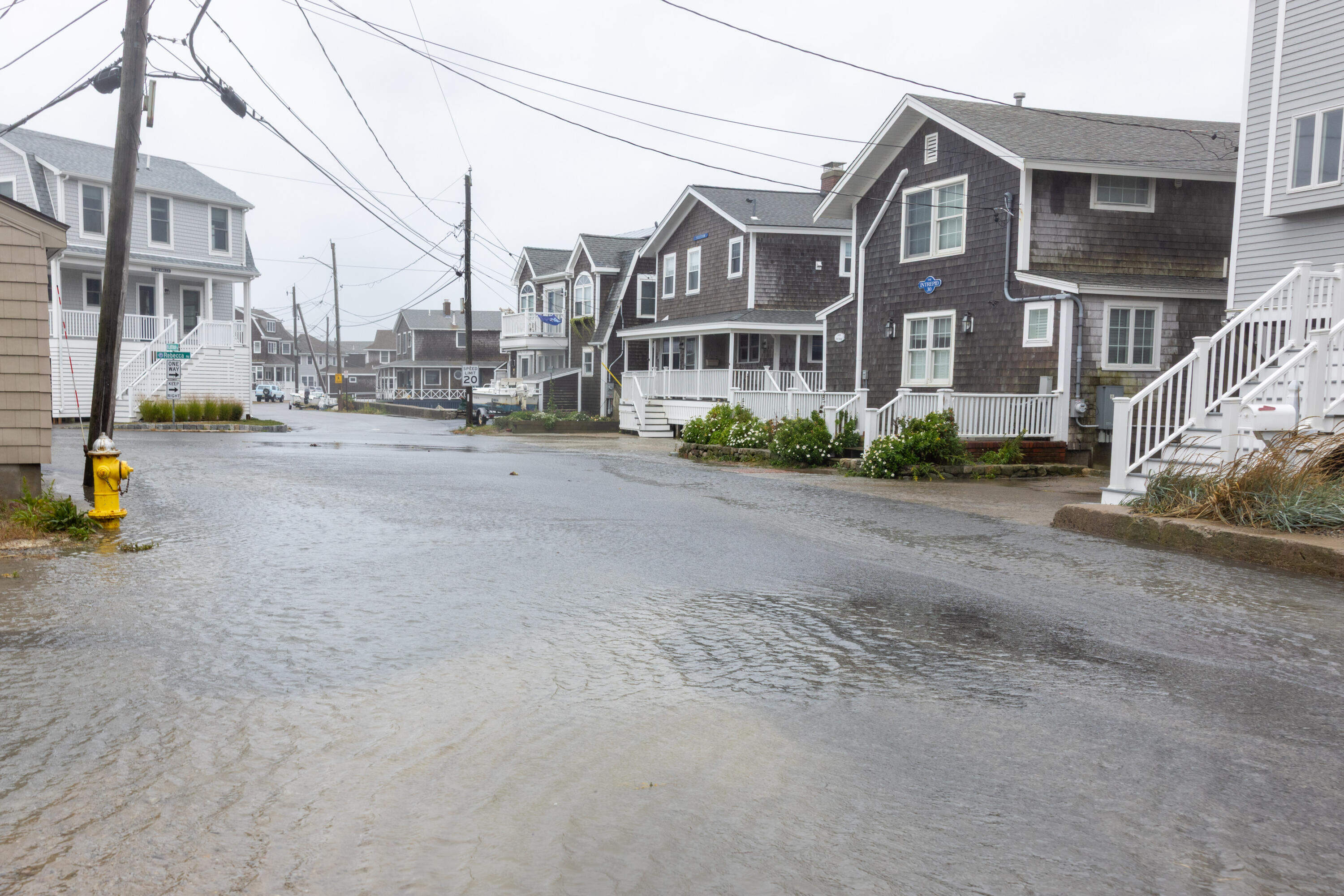 A street floods as high tide arrives during a nor'easter on Sept. 26, 2026 in Scituate. (Scott Eisen/Getty Images)