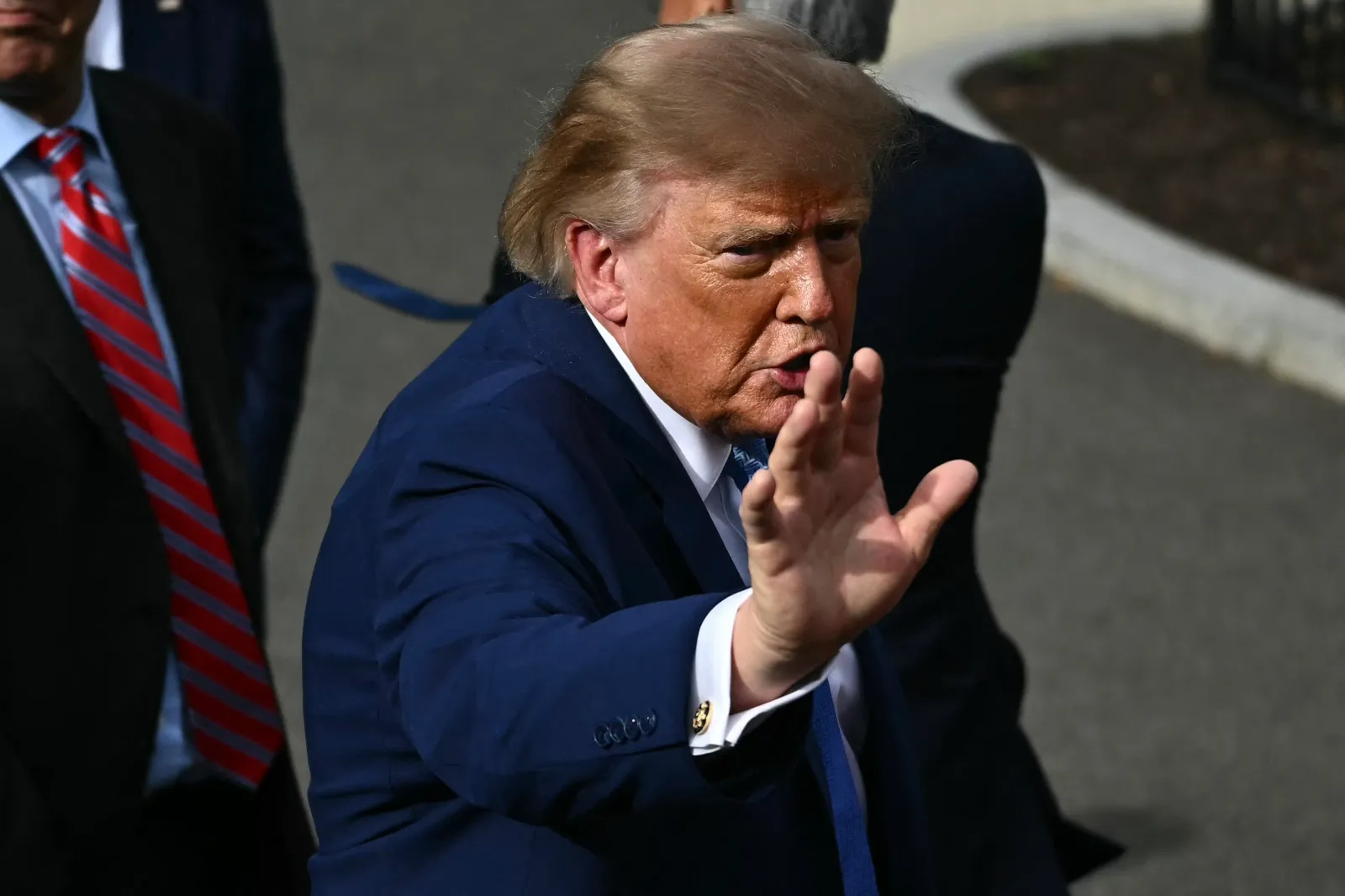 File photo: Trump gestures after speaking to the press at the White House in Washington, D.C., on September 29, 2026.