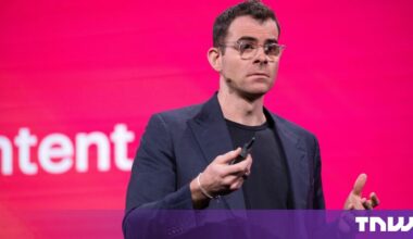 Instagram’s head says engagement falls by half without the algorithm