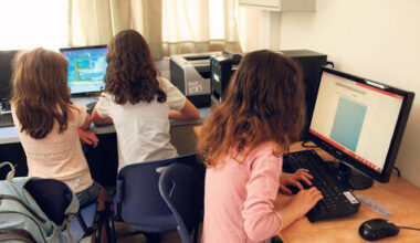 Israel wants to lead in AI education. Its teachers aren’t ready yet