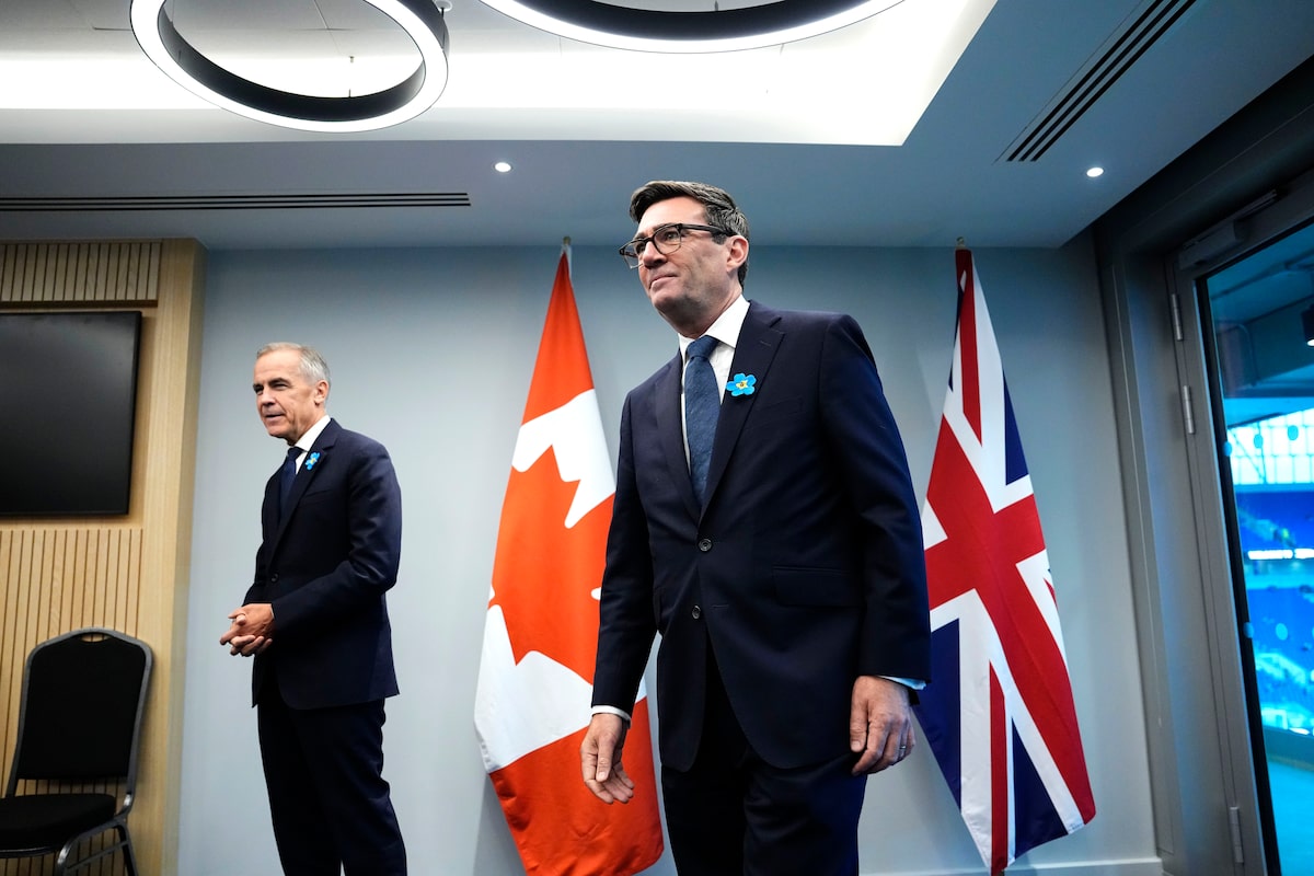 Canada and Britain in talks to merge defence financing initiatives, source says