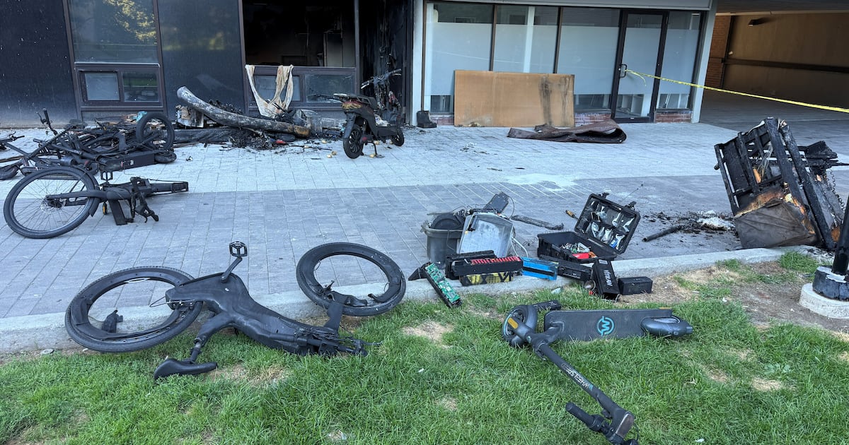 2 Toronto fires involving lithium-ion batteries