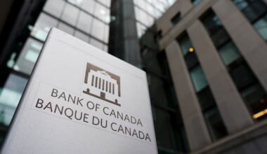 Bank of Canada holds key rate at 2.25% as tariffs cloud outlook