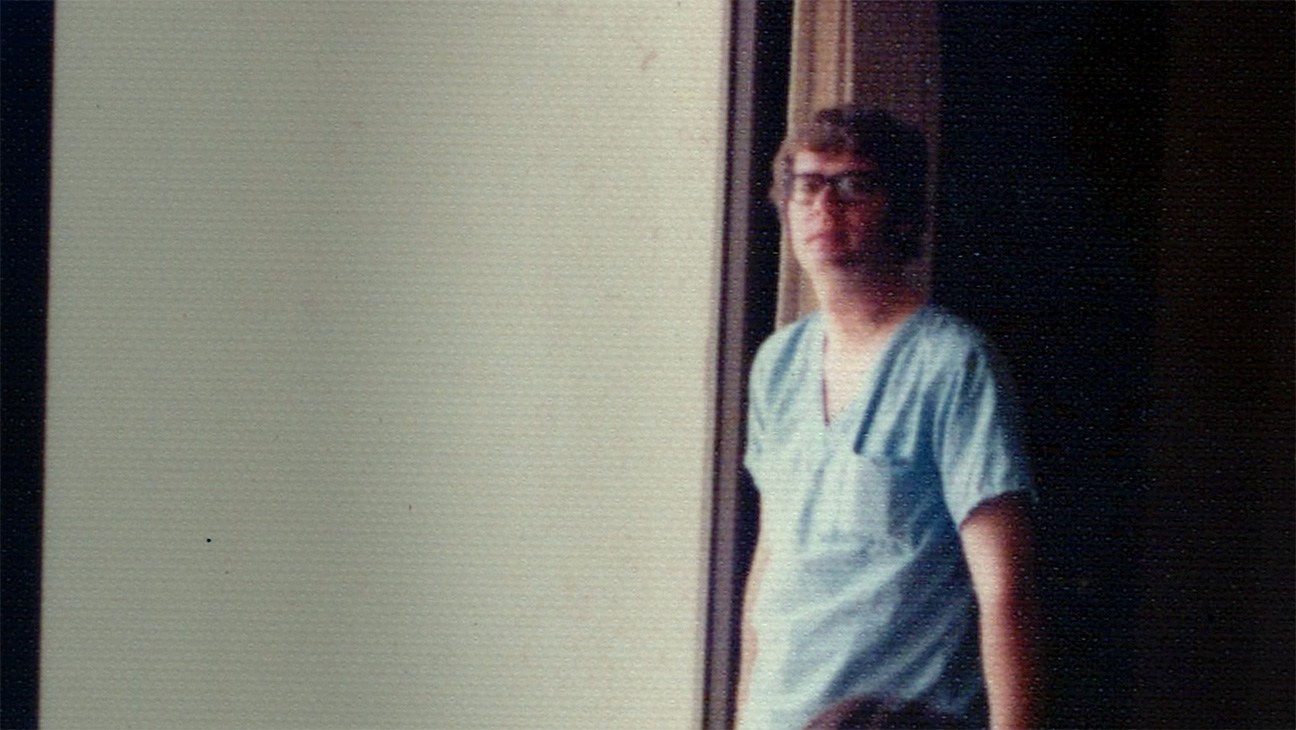 Mathew Betkouski in Unmasking the Tylenol Killer