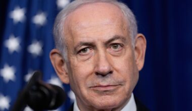 Netanyahu meets Emirati leader in secret trip, other Mideast news