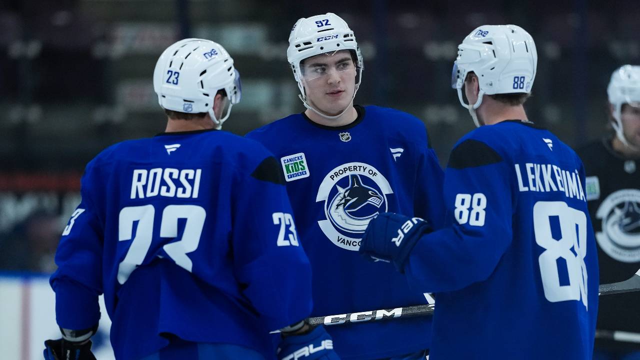 Canucks Notebook: Ohgren turns heads in scrimmage with powerful shot