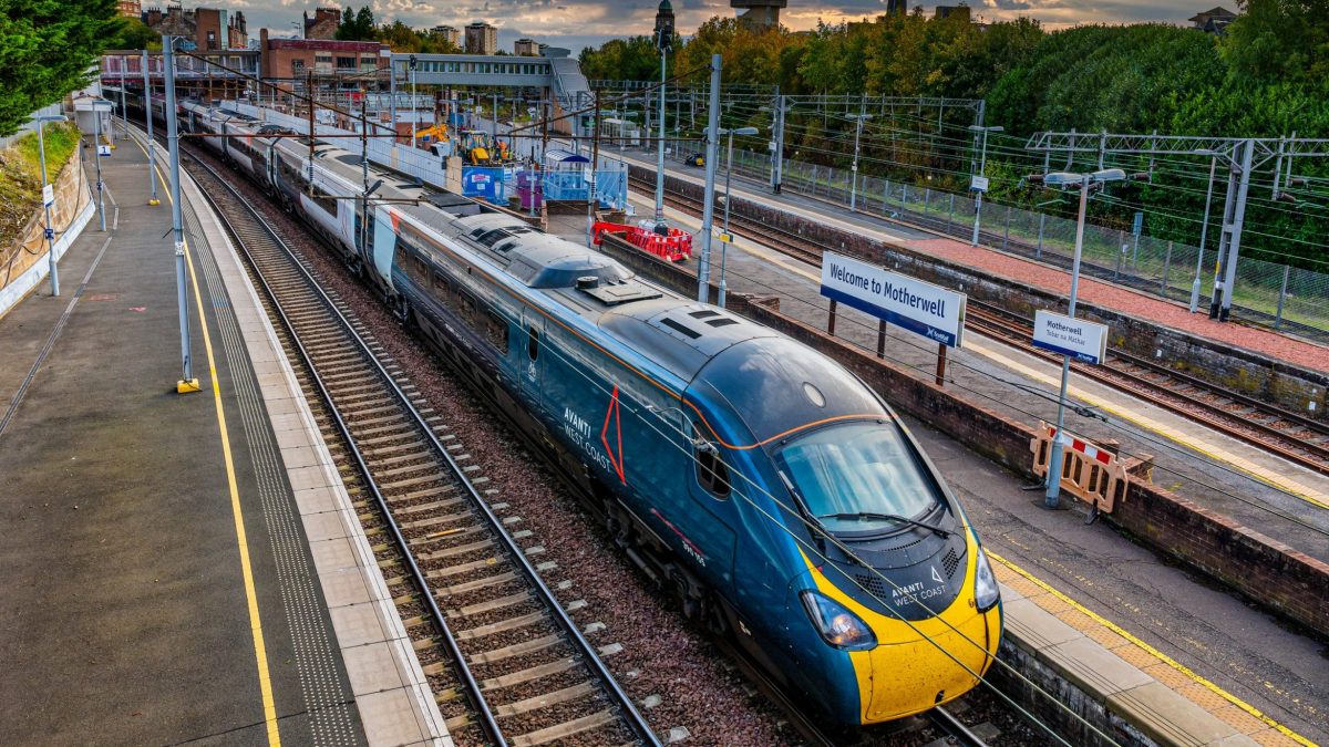 An Avanti West Coast London to Glasgow train arriving at Motherwell Station in Scotland. Picture by John Young / www.YoungMedia.co.uk Tel: +44 (0)7788 438623 All images ? www.YoungMedia.co.uk All other rights are reserved. Use in any other context is expressly prohibited without prior permission. Avanti West Coast Train Image from https://newsdesk.avantiwestcoast.co.uk/resources/f/images-trains