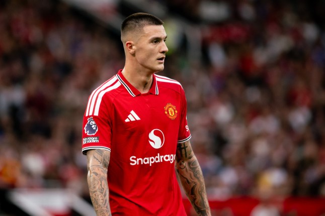 MANCHESTER, ENGLAND - SEPTEMBER 13: Benjamin Sesko of Manchester United in action during the Premier League 2026/27 match between Manchester United and Manchester City at Old Trafford on September 13, 2026 in Manchester, United Kingdom. (Photo by Ash Donelon/Manchester United via Getty Images)