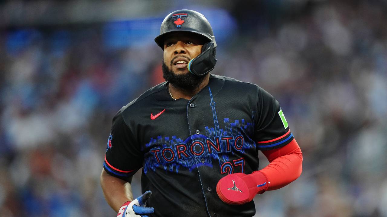 Guerrero Jr.'s apology reflects standards that come with stardom