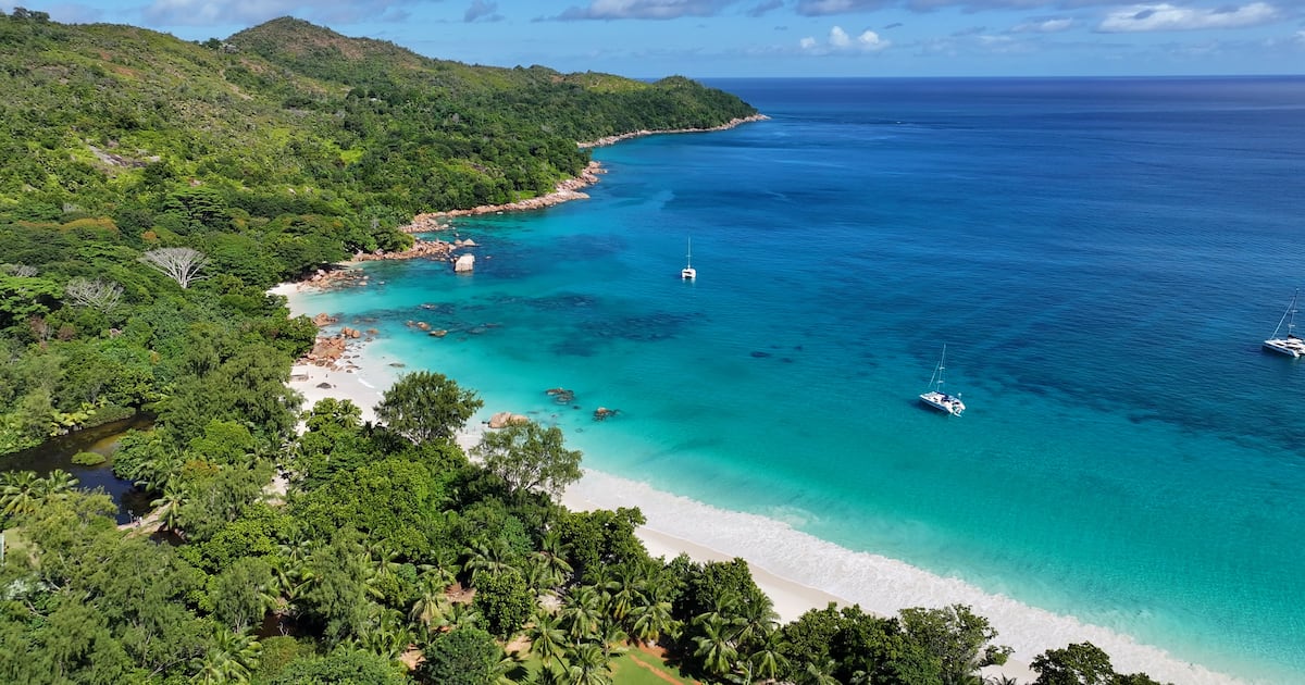4 dead in St. Vincent and the Grenadines shooting