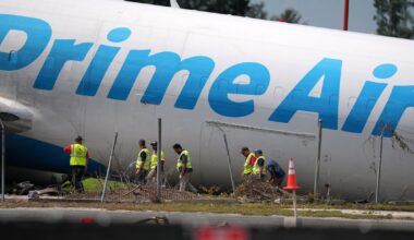A pilot of the Amazon cargo plane that careened off Miami runway warned it was coming in too fast - CTV News