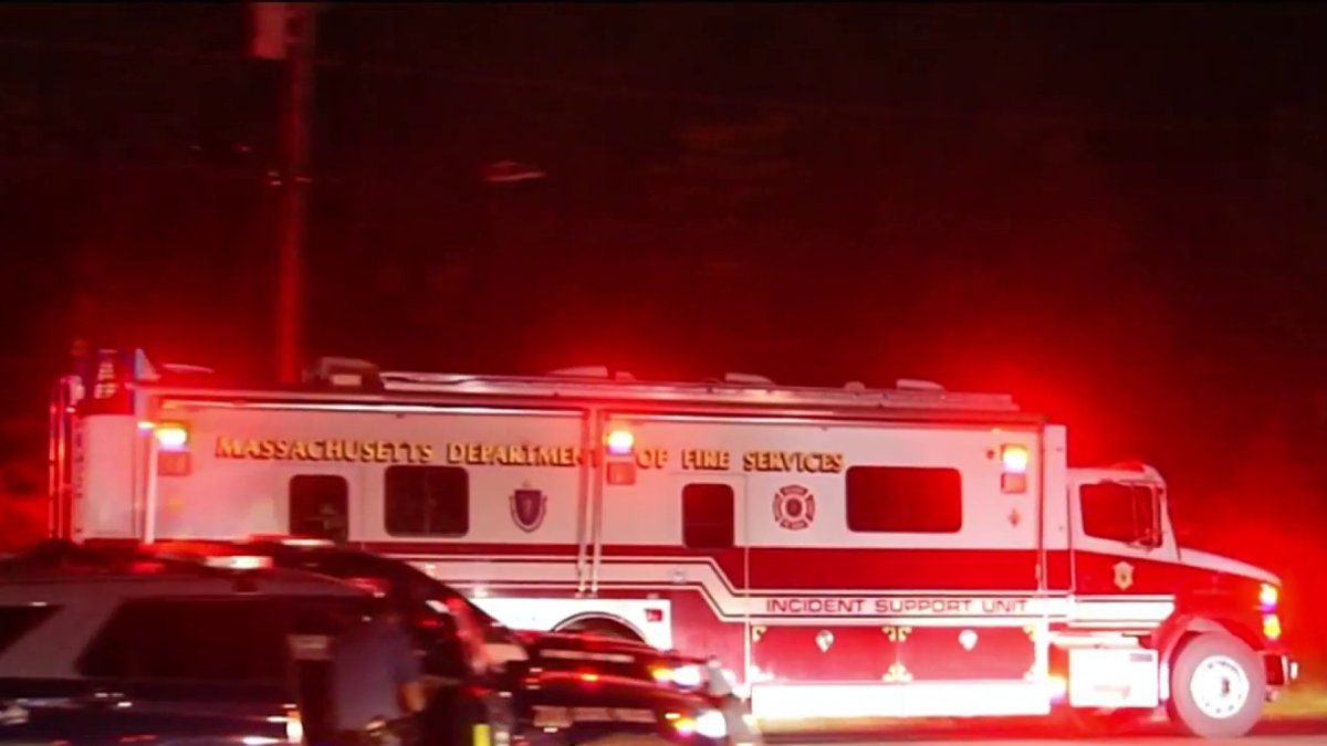 Small plane crash reported in Ludlow Massachusetts – NBC Boston