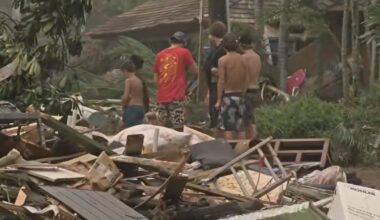 Kauai residents urged to report storm damage from Hurricane Lowell