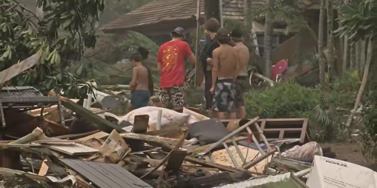 Kauai residents urged to report storm damage from Hurricane Lowell