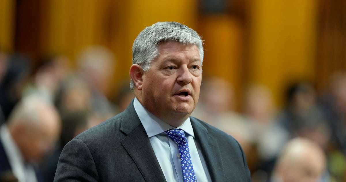 Conservative MP Scott Aitchison to resign by end of year