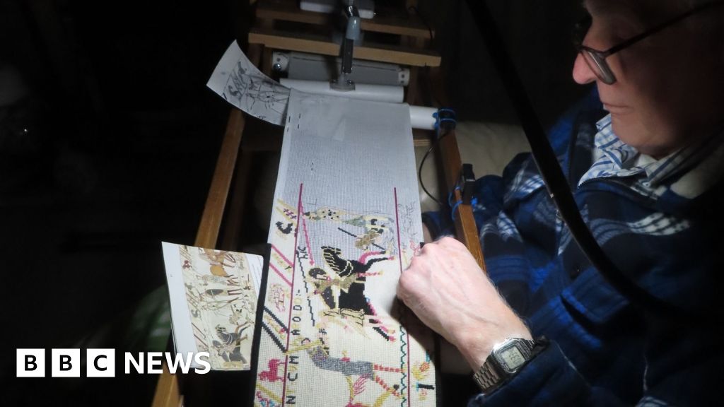 Bayeux Tapestry replica goes on display in Aberdeenshire - BBC