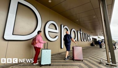 Repeated air traffic control failures leave us in worrying territory - BBC