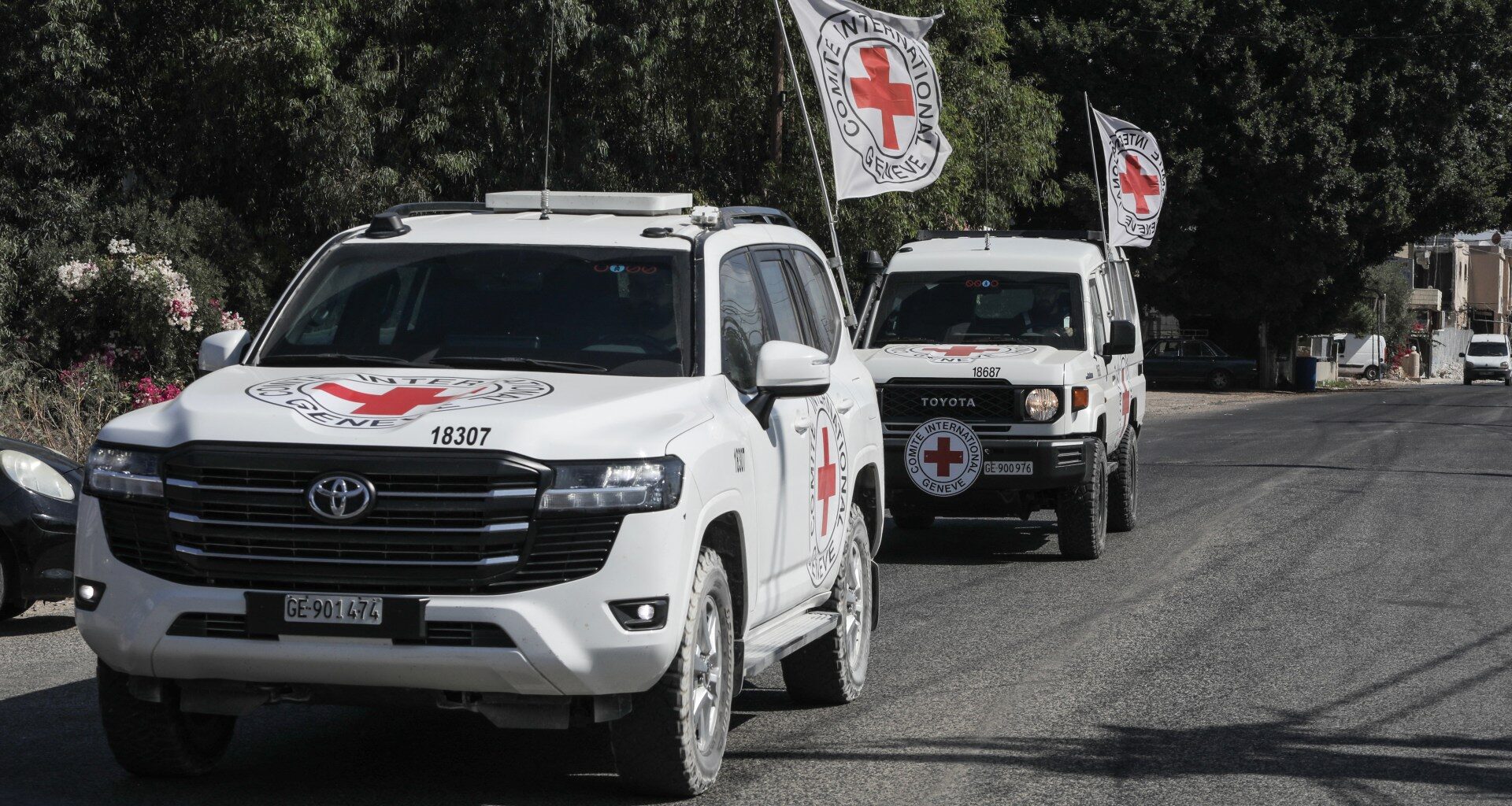 Israel frees four more Lebanese prisoners in Red Cross-mediated handover | Israel attacks Lebanon News