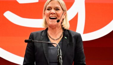 Sweden prime minister to resign as left-wing bloc seals narrow election win | Elections News