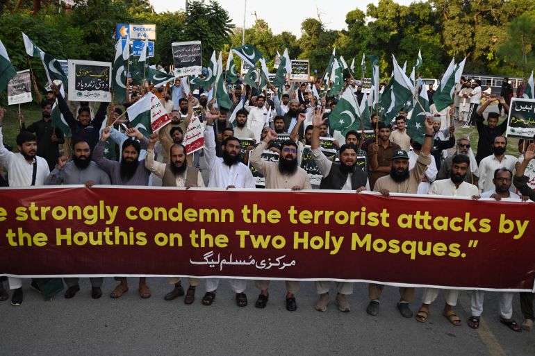 Supporters and members of Pakistan Markazi Muslim League (PMML) shout slogans as they protest in Islamabad on September 17, 2026 following the attack on Islamic holy city of Mecca.