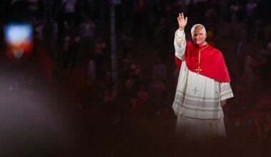 Pope Leo XIV warns AI could undermine humanity during France visit | Religion News