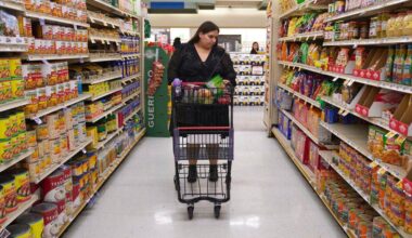 Millions of Americans are losing SNAP benefits: "It feels as though people are being punished"