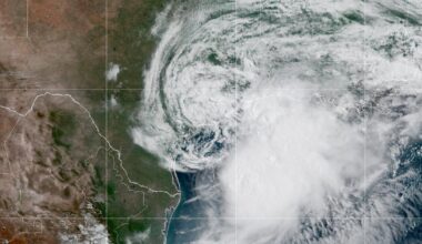 The Atlantic Ocean just broke a 60-year record for the longest stretch without a hurricane. Here's why.