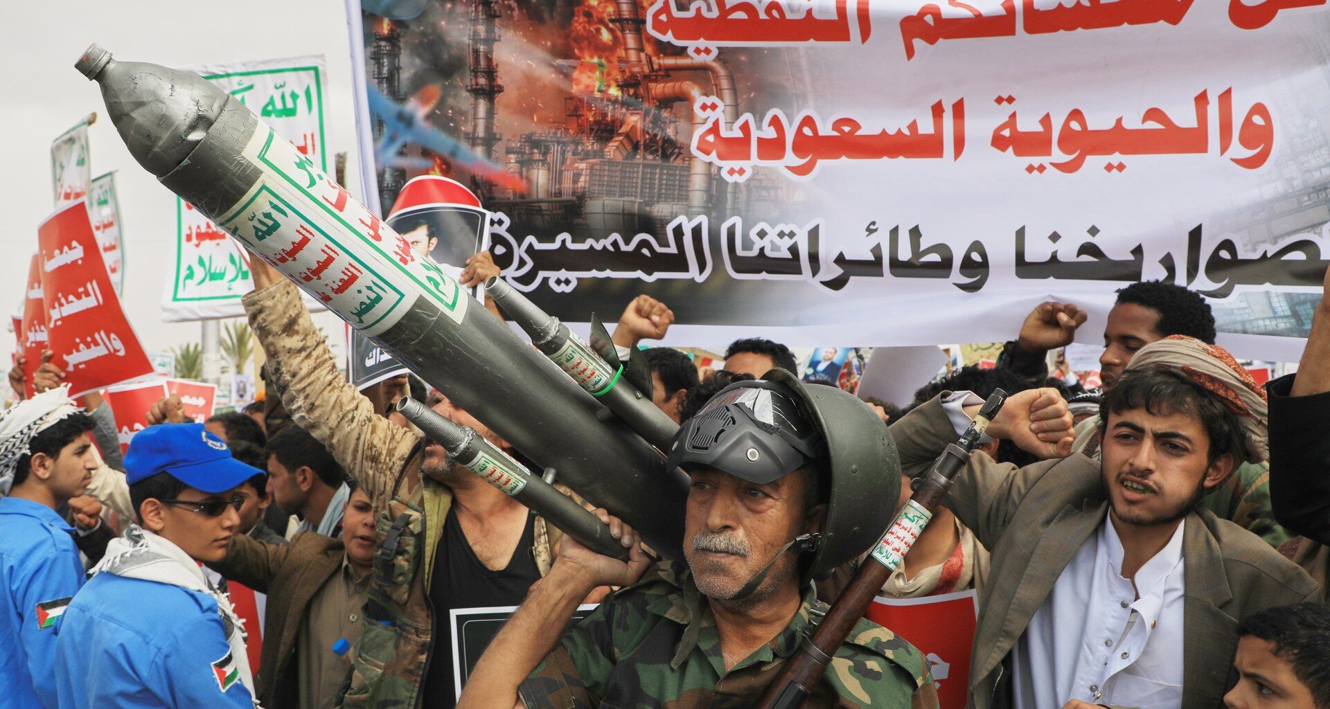 Saudi Arabia says 73 wounded as Houthis attack civilian and energy sites | News