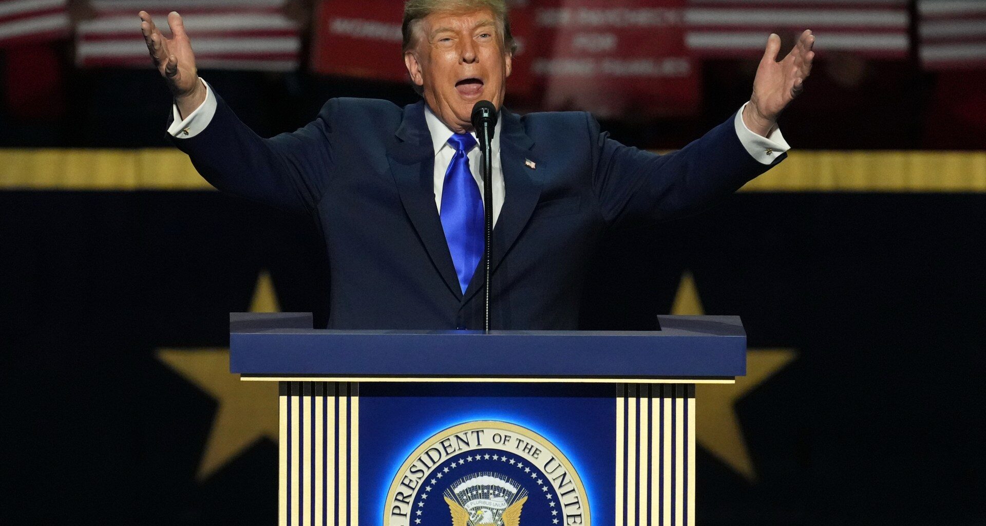 Trump vows to be at centre of US midterms: Republican convention takeaways | Donald Trump News