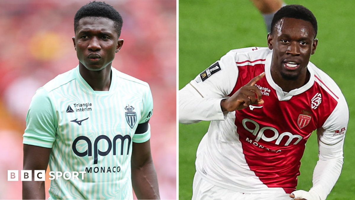 Lamine Camara looking frustrated