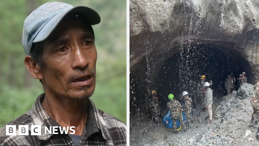 Nepal: Tunnel rescuers hunt for survivors with rafts and drone