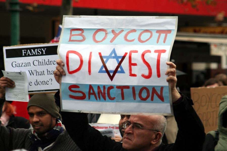 US House Passes Bill To Cut Funding to Universities Boycotting Israel 