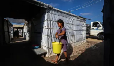 How an algae bloom exposes the fragile water link between Israel and Gaza
