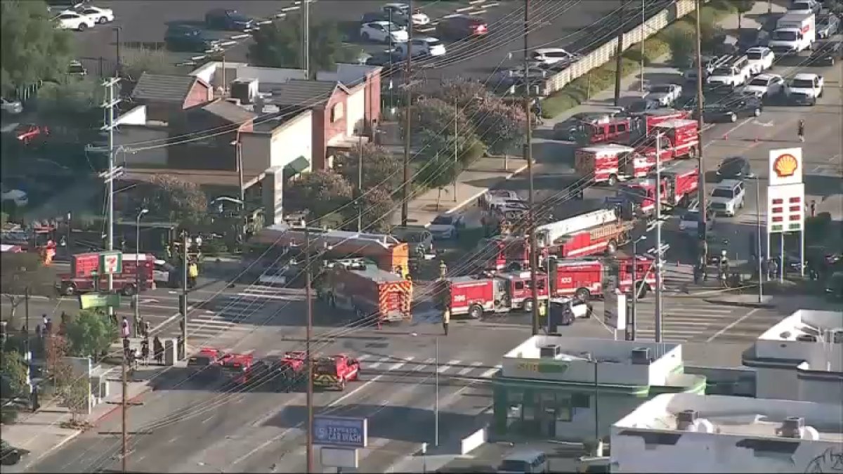 3 killed when SUV collides with Metro bus in Chatsworth – NBC Los Angeles