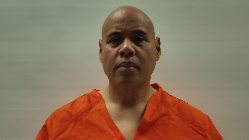 ICE agent federally charged with lying over shooting of a Venezuelan immigrant