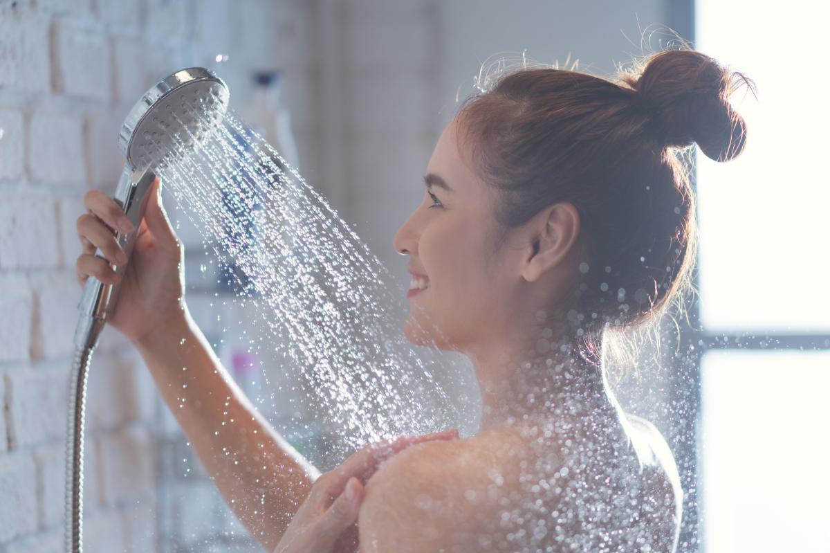 How long should you shower for? Experts settle debate 