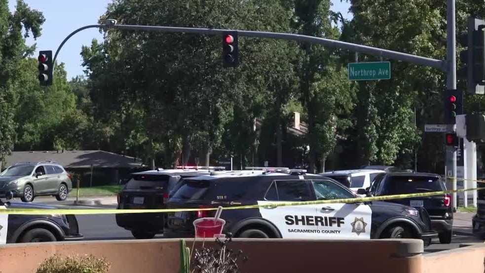 Woman killed in shooting near Panera Bread in Sacramento, sheriff's office said