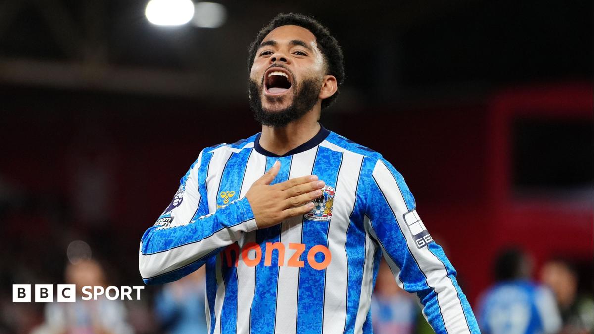 Jay Dasilva celebrates at the full-time whistle after Coventry's 1-0 win over Nottingham Forest