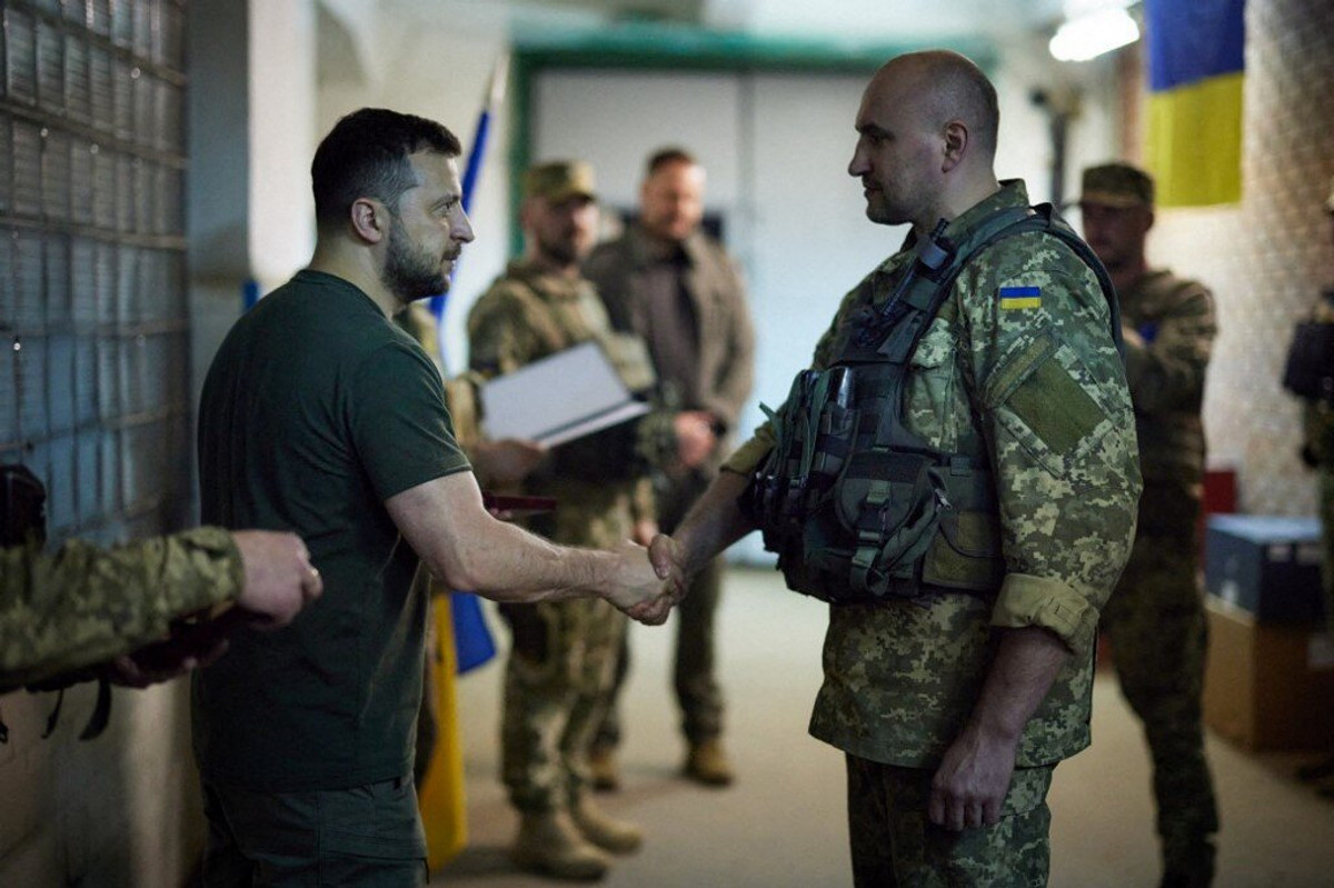 Zelensky Hails Gains in Lyman Axis Under Operation ‘Vivaldi’
