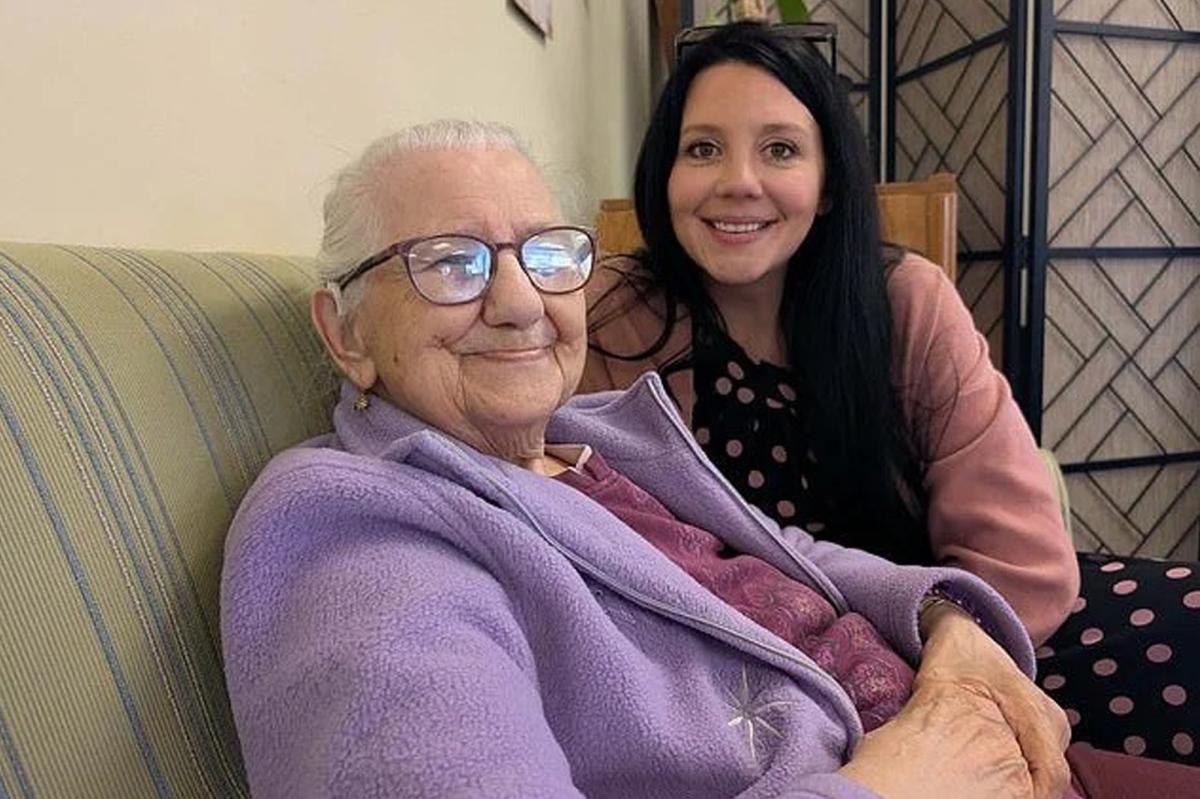 Grandma allegedly euthanized against her will died 'covered in her own blood' after botched first attempt