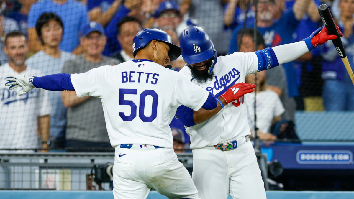 2026 MLB playoff predictions: Expert picks for entire bracket, World Series champion