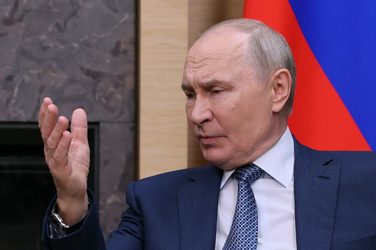 Putin Resists Energy Truce Announced by Trump