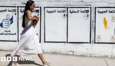Morocco election: How Ceuta, football and Israel have shaped the campaign - BBC