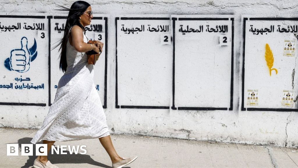 Morocco election: How Ceuta, football and Israel have shaped the campaign - BBC