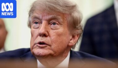 As the Iran war flares, Donald Trump looks for an exit to ease mounting political pain