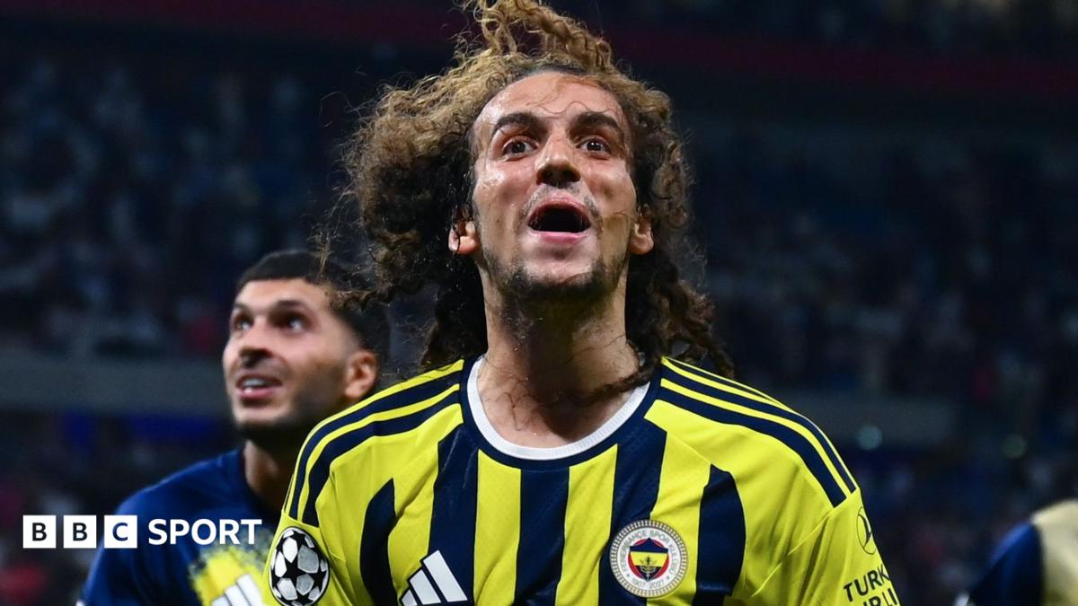 Fenerbahce midfielder Matteo Guendouzi celebrates at the end of the Champions League play-off round second-leg match against Lyon