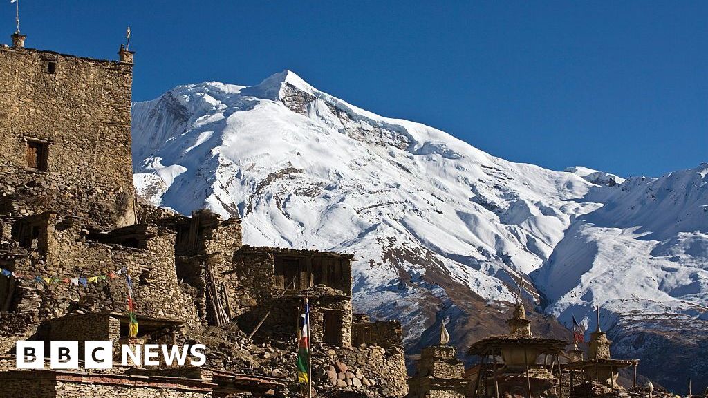 Nepal: Ten climbers missing after avalanche hits Himalayan base camp - BBC
