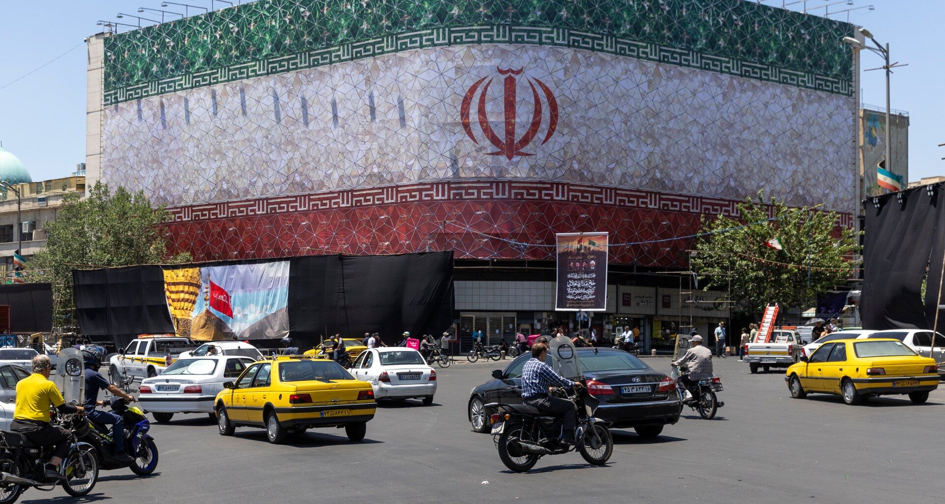 An unaffordable car market highlights Iran’s cost-of-living crisis | Automotive Industry News